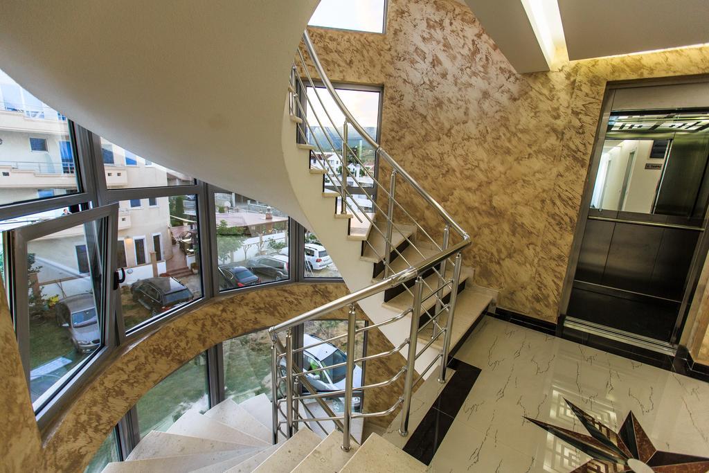 אולסינץ' Hotel Edita מראה חיצוני תמונה