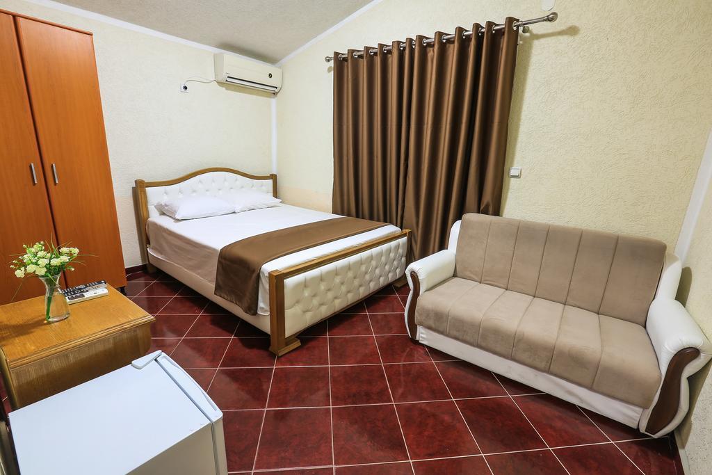אולסינץ' Hotel Edita מראה חיצוני תמונה